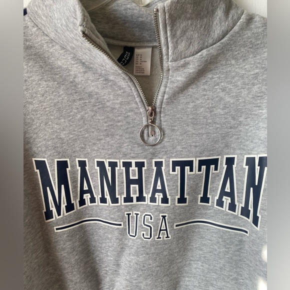 H&M Grey Cropped Women Sweater - Picture 2 of 5